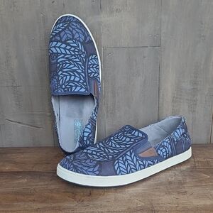 OluKai Kahu Pow! Wow! Sneaker Men's sz 14 Blue Leaf Canvas Slip On Shoes